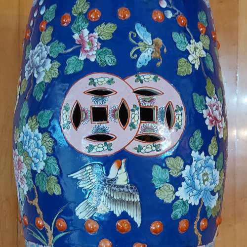 粉彩瓷鼓/櫈  Porcelain Stool