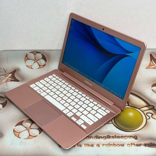 (荃灣實體店，超薄🫶🏻‼️)Samsung i3 6100/4gb ram/128ssd /13.3寸/耐用機/長電...