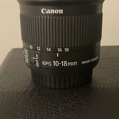 一套相機 Canon 77d Body + 18-200 + 10-18 + 28mm 2.8 + 50mm 1.8