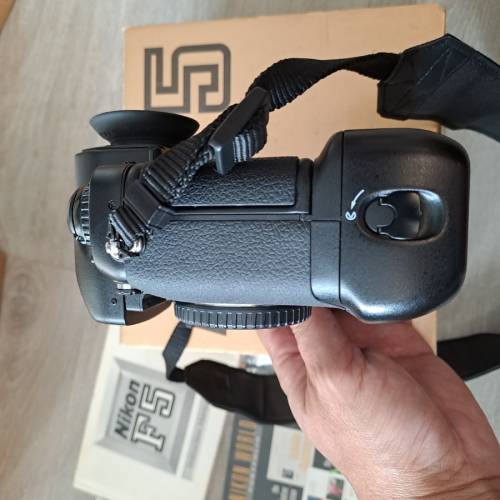 極新淨靚仔Nikon F5 菲林機皇