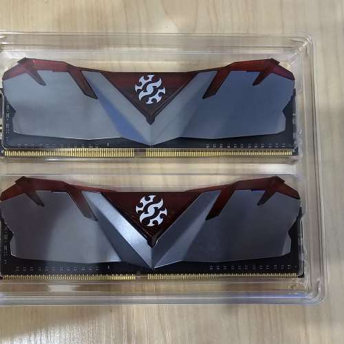 Adata XPG Gammix D30 DDR4-3600 16GB (8GBx2) CL 17-18-18 Ram