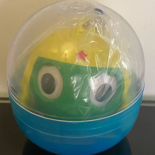 Keroro放鬆表情扭蛋吊飾(頭背上下拉可換表情)