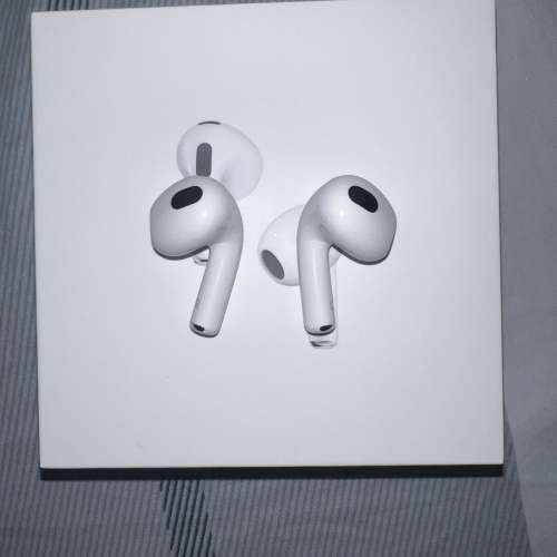 AirPods 3 99%new 有單有盒有一年保養