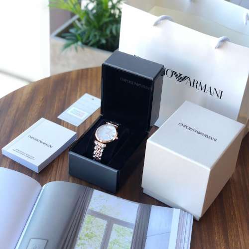 Armani 阿瑪尼滿天星女士手表型號AR1926