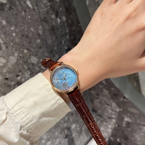 新款Chane*l海蓝之谜女士腕表