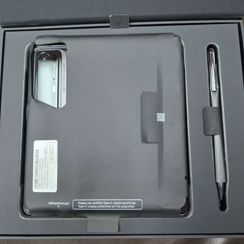 Honor Magic V2 RSR Porsche Design 香港行貨