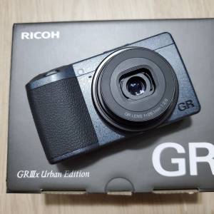 Ricoh GR3x GR IIIx Urban Edition (藍色), 快門數 100 左右