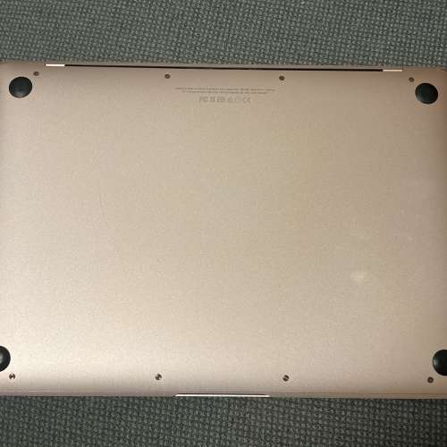 Macbook 2016 12” m3/256ggb SSD 粉紅色