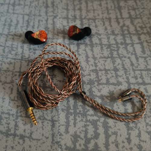 AFUL PERFORMER8監聽旗艦耳機