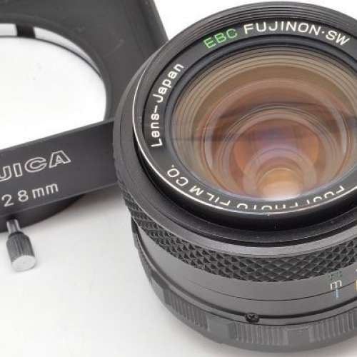 EBC FUJINON SW 28mm - 1:3.5 - M42 - état NEUF - Pare-soleil, étuis. Testé - Photo, audio & vidéo