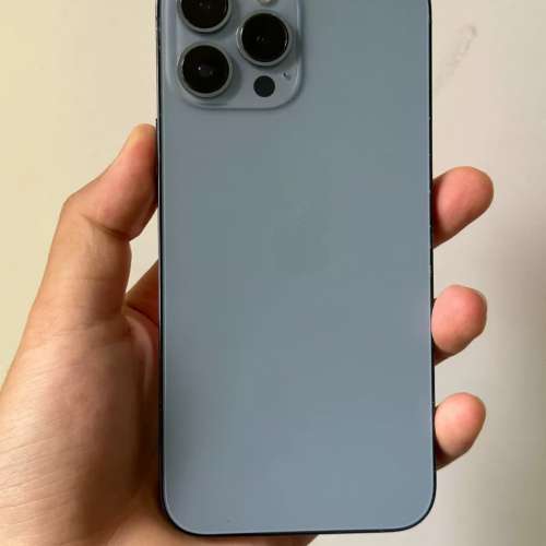 99%new iPhone13 Por Max 1TB 天峰藍色，電池效能87 % ，功能全正常，全原裝