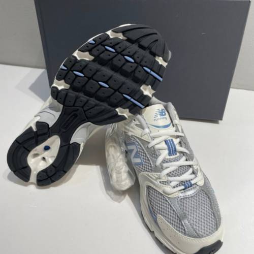 全新New Balance 530 復古低幫休閒跑步鞋 男女同款 鋼藍色