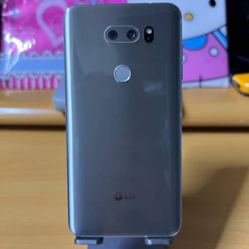 V30 (4+64GB)