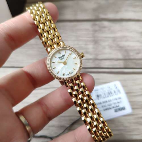 Tissot天梭T058系列石英女表
