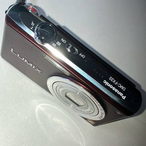 CCD✅ panasonic LUMIX DMC -fx33香港行貨✅✅送電池2 粒有SD卡有充電器（一套）
