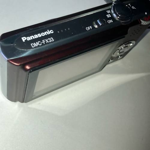 CCD✅ panasonic LUMIX DMC -fx33香港行貨✅✅送電池2 粒有SD卡有充電器（一套）
