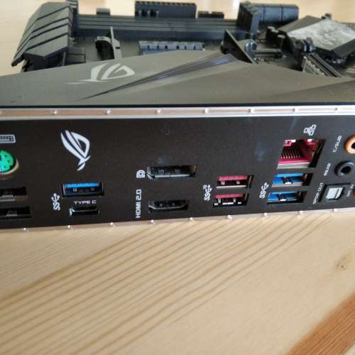 (新淨)ASUS ROG STRIX B450-F Gaming底板連背板(運作正常 BIOS已更新)