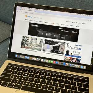 (9成新) Macbook pro 13" 2019 touch, A1989 i5 Intel 2.4Ghz ,16GB RAM, 256GB SSD