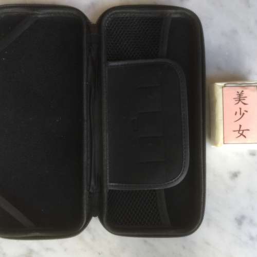 $50 100% 全新 [Switch] 保護盒 內有 遊戲收納袋