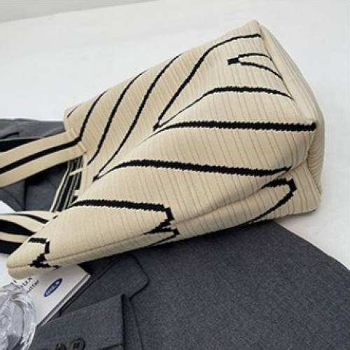 包包小眾設計波浪紋針織單肩包出街購物大容量包包通勤水桶包