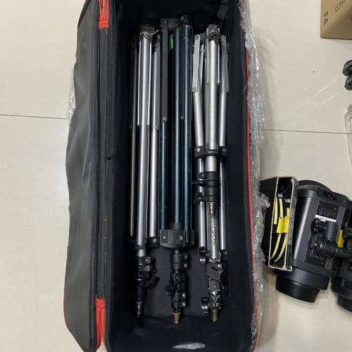 金貝攝影燈SPARK-400 影樓閃光燈(二支燈) 連埋少量配件+三支燈腳