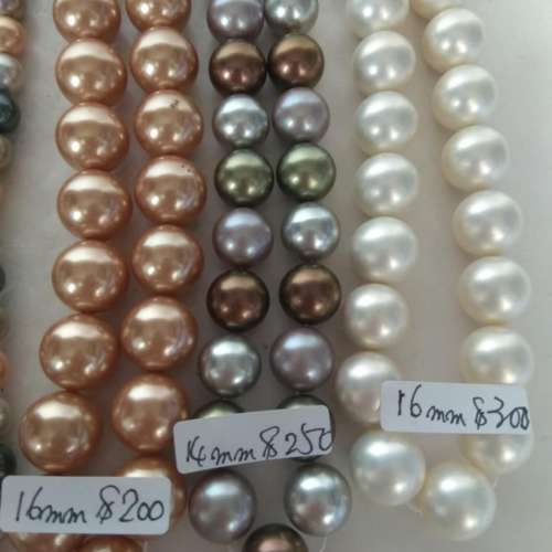 一手六條貝珠shell pearl清貨價共售六百元，單條價錢如照片顯示 兩條起八折，no.19...