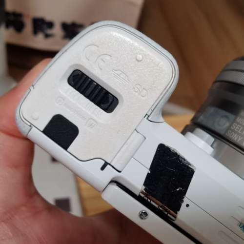 SONY A6000連16-50 f3.5-56 兩電