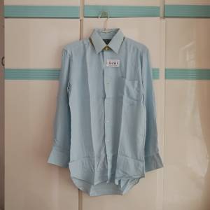 GOBI · Brandnew Light Blue Shirt ~ 全新淺藍色恤衫