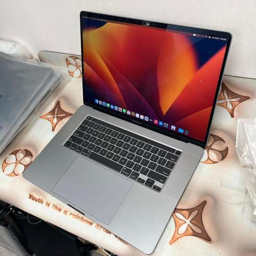 (荃灣實體店，16寸 )APPLE Macbook Retina i7 /16gb ram/512gb SSD/獨立顯示卡/Tou...