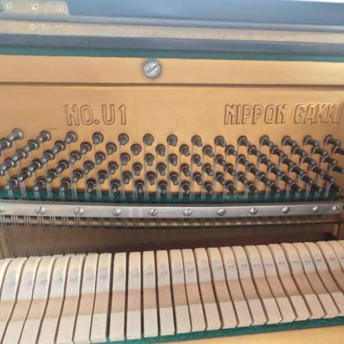 YAMAHA U1 鋼琴