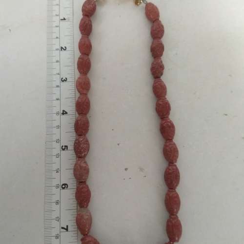 天然紅玉石red jasper頸鏈.10x15mm雕刻桶珠 ，長16吋配焊口波仔扣總長度約18寸。no...