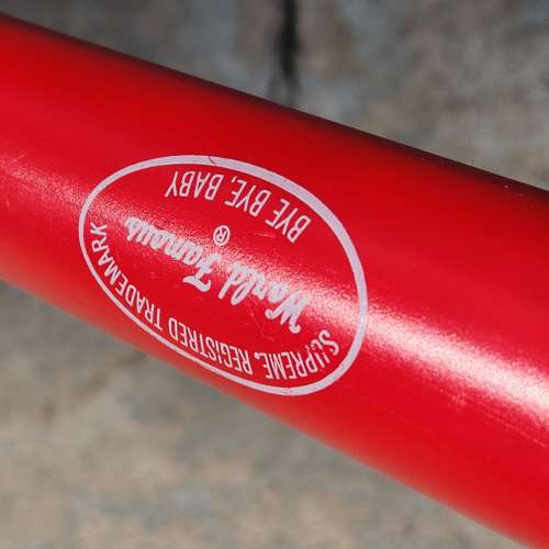 Supreme 塑膠棒球棍