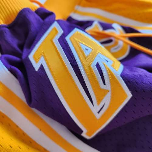 justdon 湖人短褲