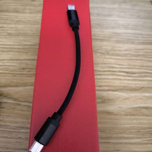 靚聲極品8紋絞 Type-C to Lightning 轉接線99.9%新買一送一