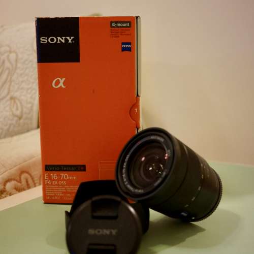 Zeiss Vario-Tessar T* E 16-70mm F4 ZA OSS