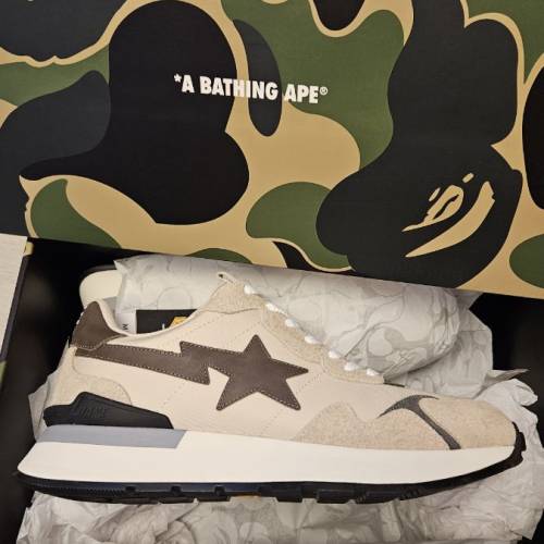 A BATHING APE SNEAKER SIZE US11