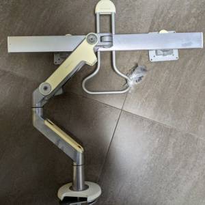 Humanscale monitor arm (dual)