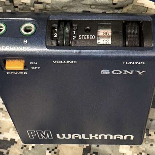 Sony FM Walkman SRF - 40W  收音機