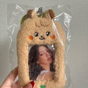 (G)I-DLE x LINE FRIENDS 曺薇娟 卡套