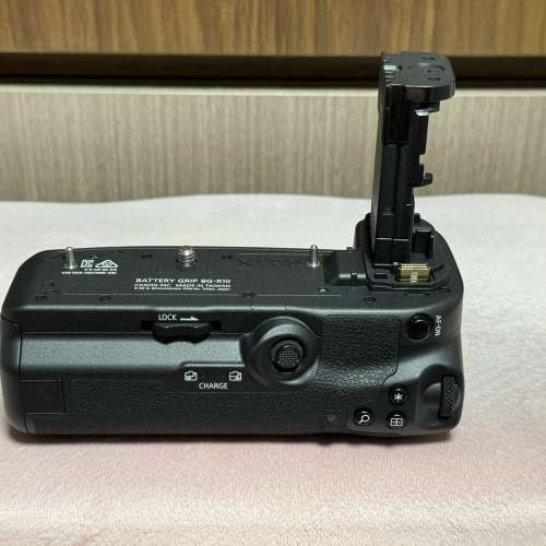 95%新 Canon BG-R10，Canon Battery Grip for EOS R5 / R6