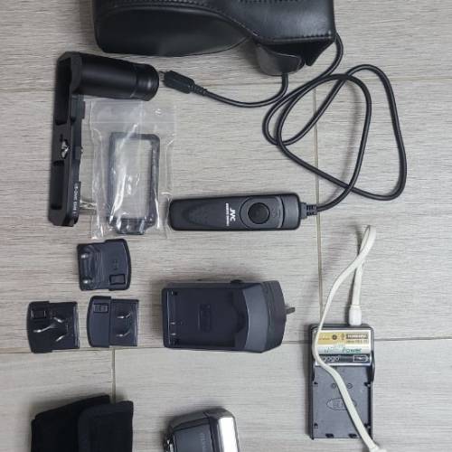 Olympus EM5 Mark II 及周邊配件