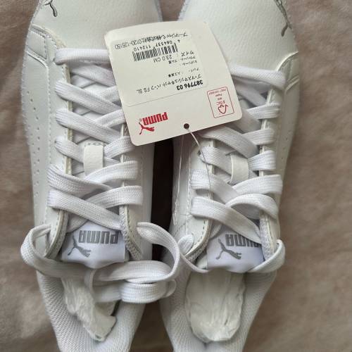 PUMA女裝白色刺繡logo真皮波鞋（size 23)