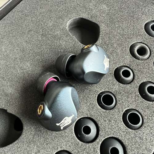 meze audio rai penta