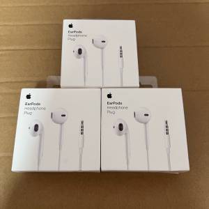 100%原裝全新 Apple A1472 Earpods 3.5mm Headphone（未開封）