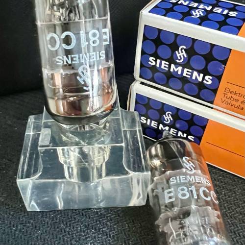 E81CC 12AT7 ECC81 Siemens西門子特別版三雲母細圓環1965年德國製造有盒