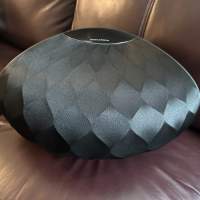 B&W Bowers & Wilkins Formation Wedge