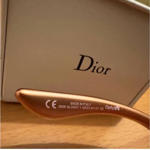 正品Dior女裝太陽眼鏡（附原裝鏡盒）閒置品