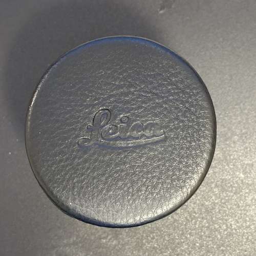 Leica Summicron-M 35mm F2 (model no. 11879)