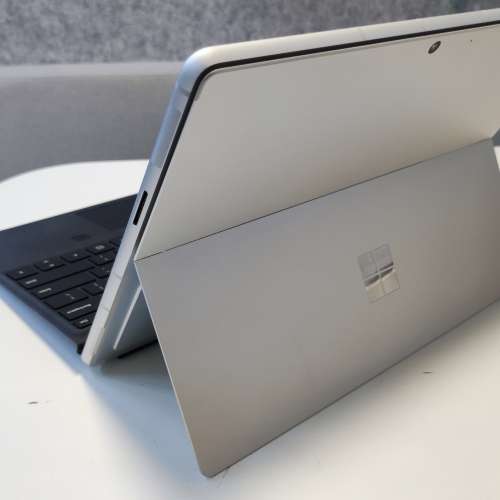 Surface Pro 9  5G可隨時隨地3G4G5G上網全場獨賣，喺街冇wifi呢部5G surface pro 9...