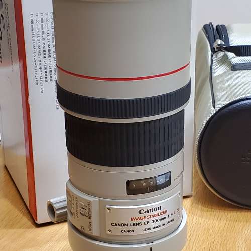 Canon EF 300mm f/4L IS USM